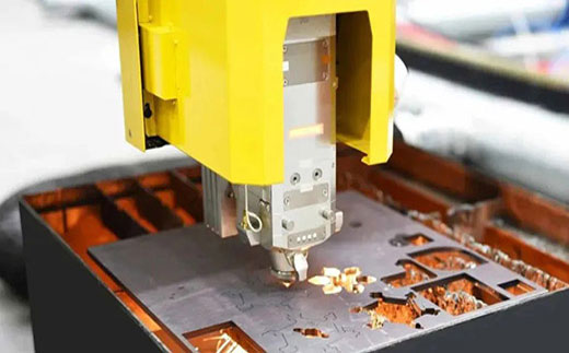 918博天堂(中国游)最新官方网站高功率8025/6025/6020宽幅激光切割机Class1级防护